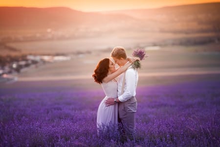 Bride & Groom in Lavender Field