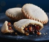 Gregg's Sweet Mince Pies