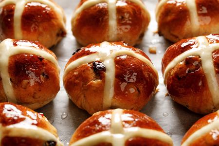 Hot cross buns