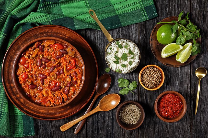 Lentil & bean chilli